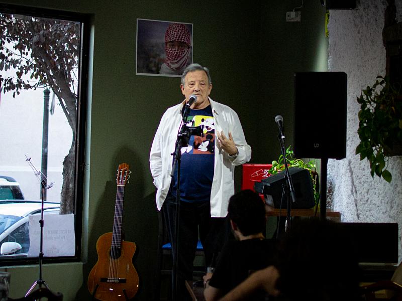 Fotografía en Taberna Garibaldi de Fernando Lucini en el Micro Integrador de la Garibaldi