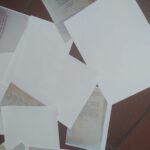 Papales tirados por el suelo